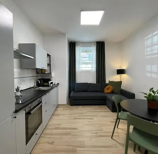 Nuovo San Giovanni! Appartement *